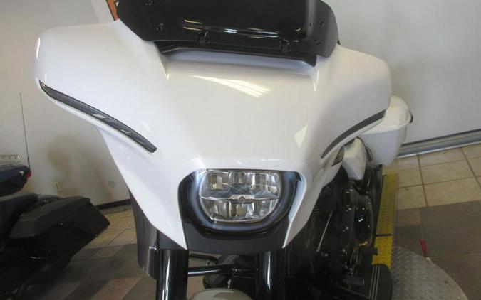 2025 Harley-Davidson® FLHX - Street Glide®