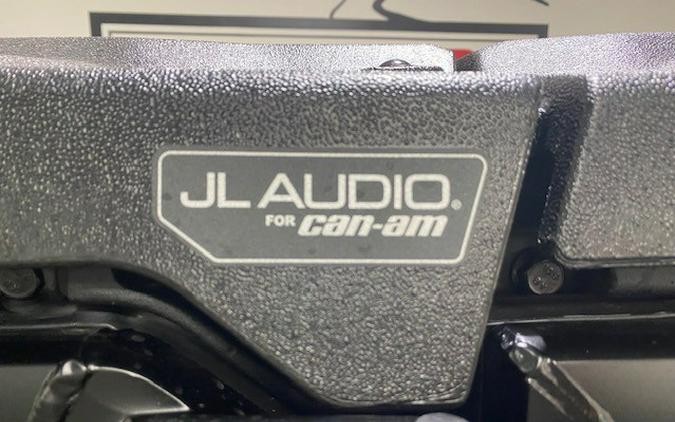 2026 Can-Am SSV DEF MAX TEXCAB 65 HD11 BK HB 26 Limited HD11