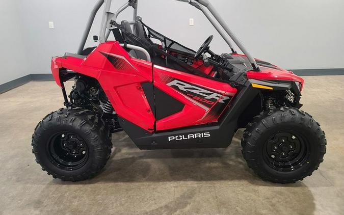 2026 Polaris RZR 200 EFI