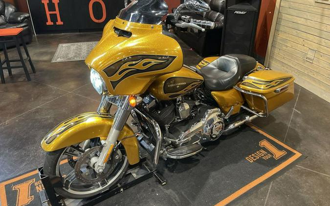 2016 Harley-Davidson FLHX - Street Glide