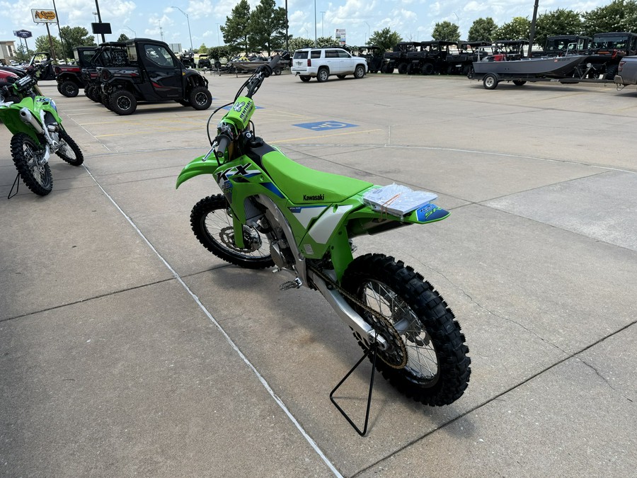 2026 Kawasaki KX™ 450SR