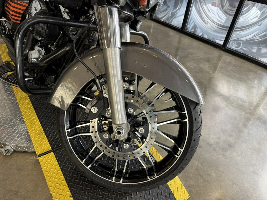 2014 Harley-Davidson® Street Glide® FLHX