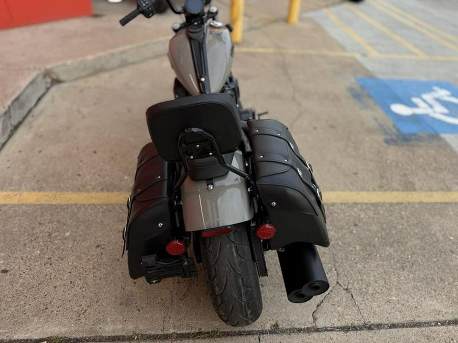 2023 Indian Motorcycle® Chief® Black Metallic