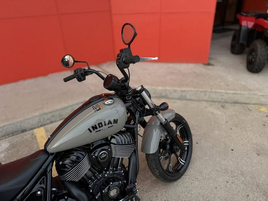 2023 Indian Motorcycle® Chief® Black Metallic