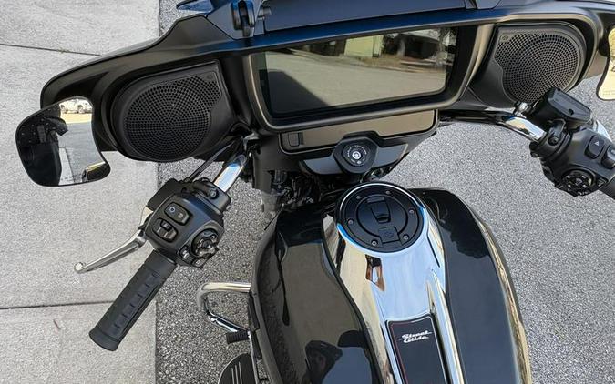 2026 Harley-Davidson® FLHX - Street Glide®