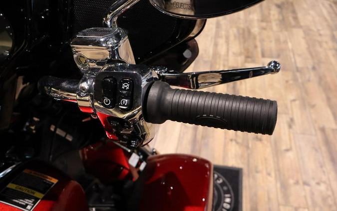 2026 Indian Motorcycle® Pursuit® Limited 112 w/PowerBand Audio Sunset Red Metallic