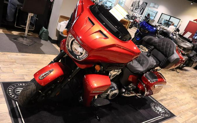 2026 Indian Motorcycle® Pursuit® Limited 112 w/PowerBand Audio Sunset Red Metallic