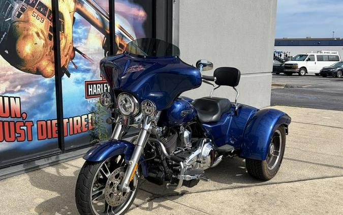 2015 Harley-Davidson® FLRT - Freewheeler™