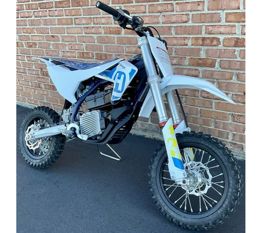 2024 Husqvarna EE 5