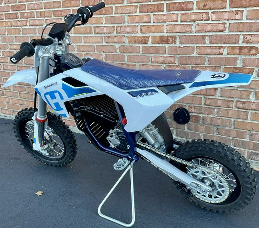 2024 Husqvarna EE 5