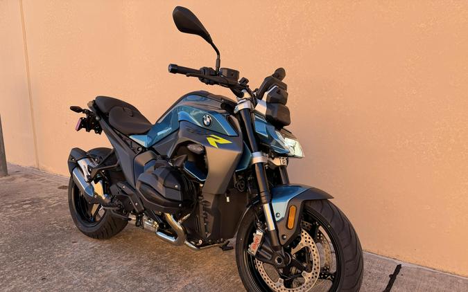 2026 BMW R 1300 R