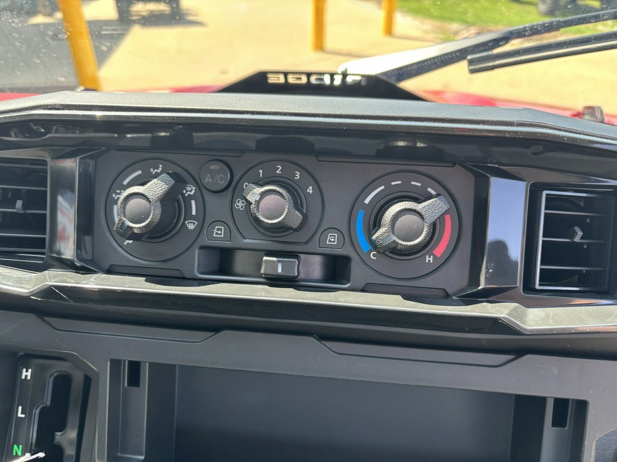 2025 Kawasaki RIDGE CREW HVAC