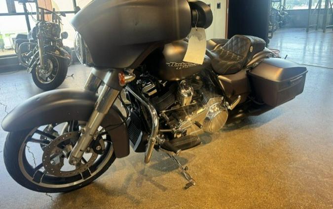 2017 Harley Davidson Street Glide® Special FLHXS