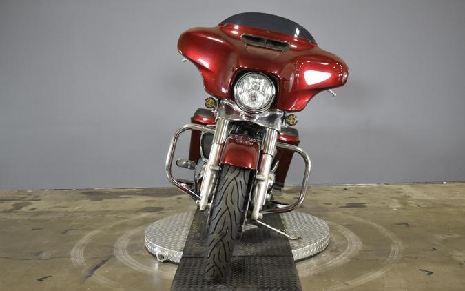 2017 Harley-Davidson Street Glide Velocity red