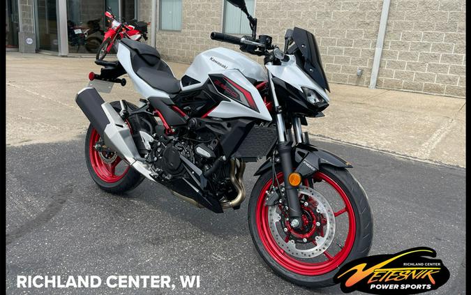2026 Kawasaki Z500 SE ABS