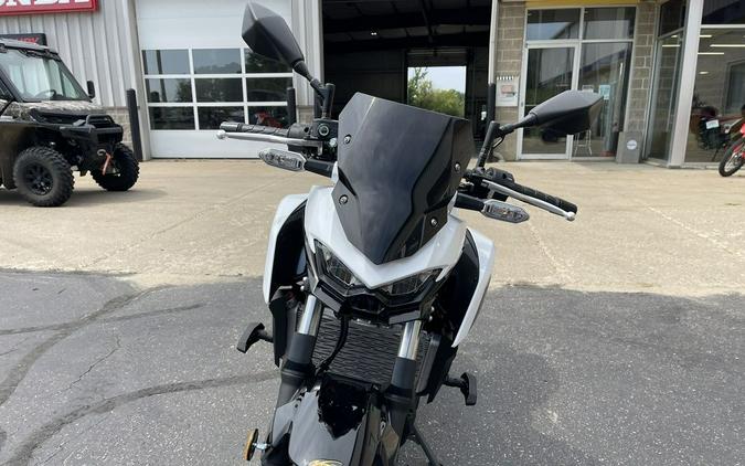 2026 Kawasaki Z500 SE ABS