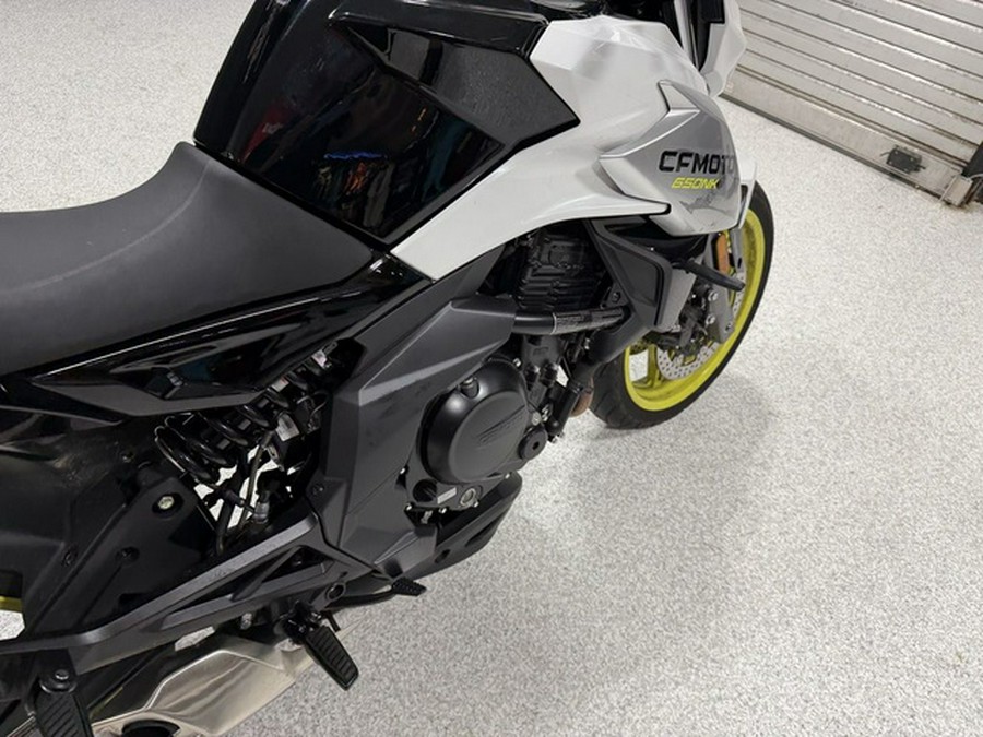 2022 CFMOTO 650 NK