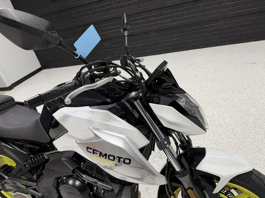 2022 CFMOTO 650 NK
