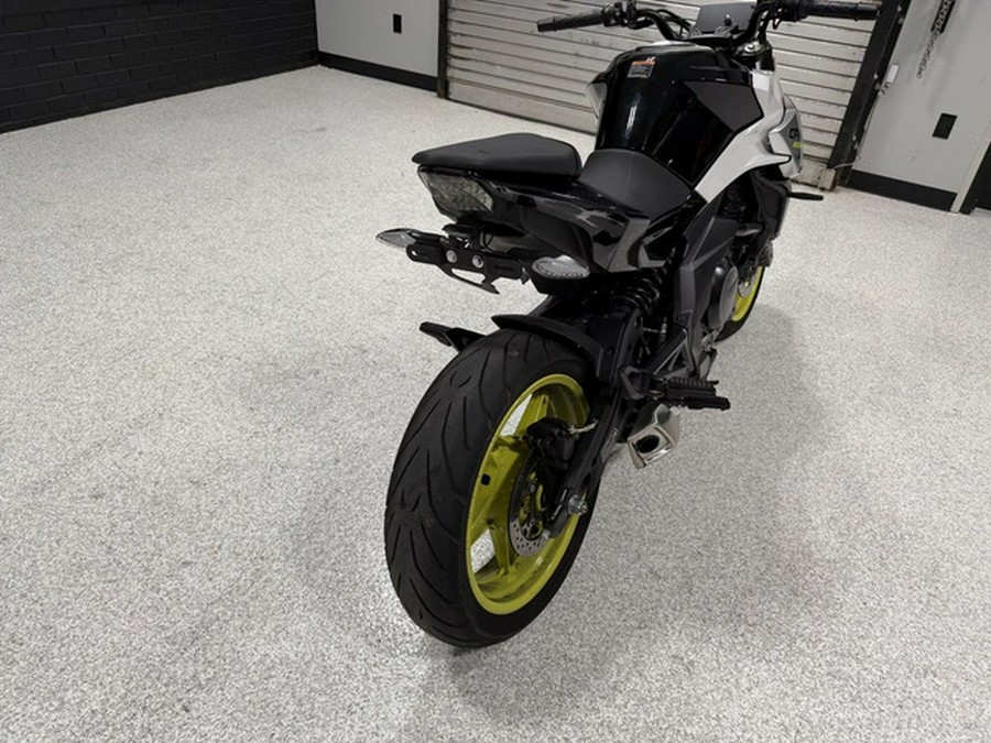 2022 CFMOTO 650 NK