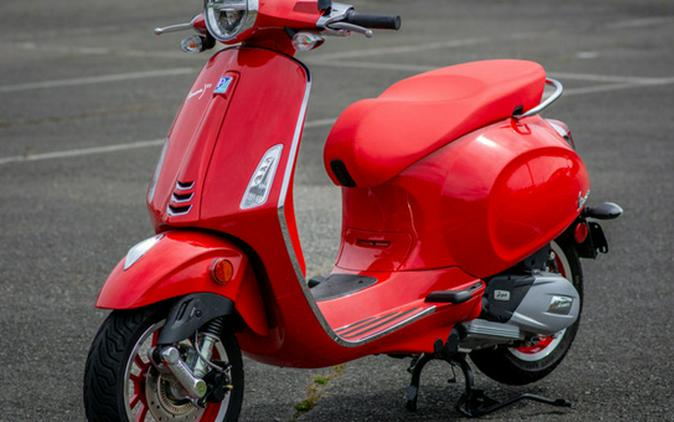 2023 Vespa Primavera 150 Red