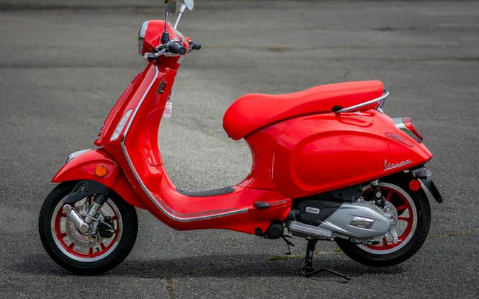 2023 Vespa Primavera 150 Red