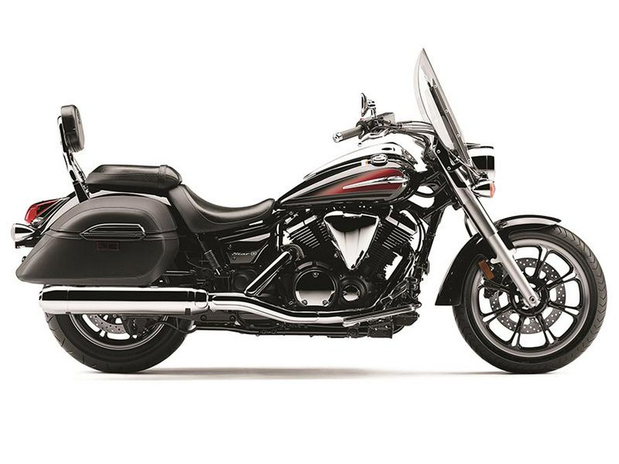 2014 Yamaha V Star® 950 Tourer