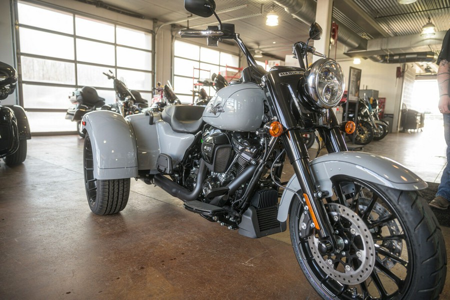 2024 Harley-Davidson Freewheeler Trike FLRT