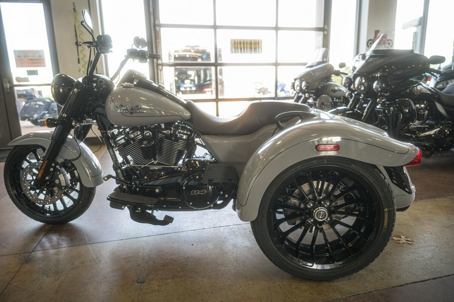 2024 Harley-Davidson Freewheeler Trike FLRT