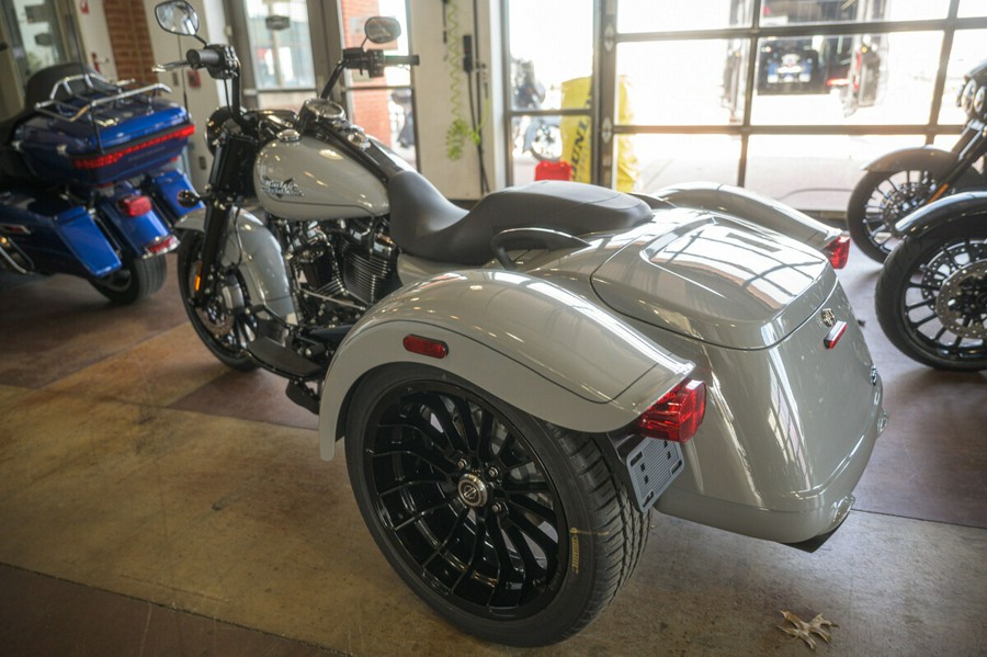2024 Harley-Davidson Freewheeler Trike FLRT