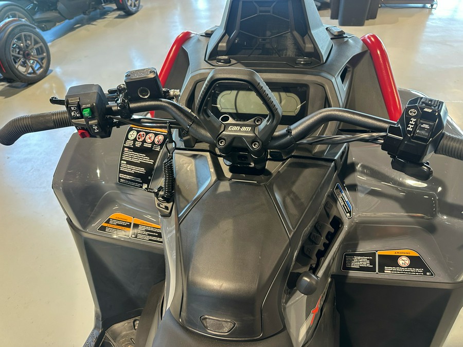 2025 Can-Am Outlander X MR 1000R