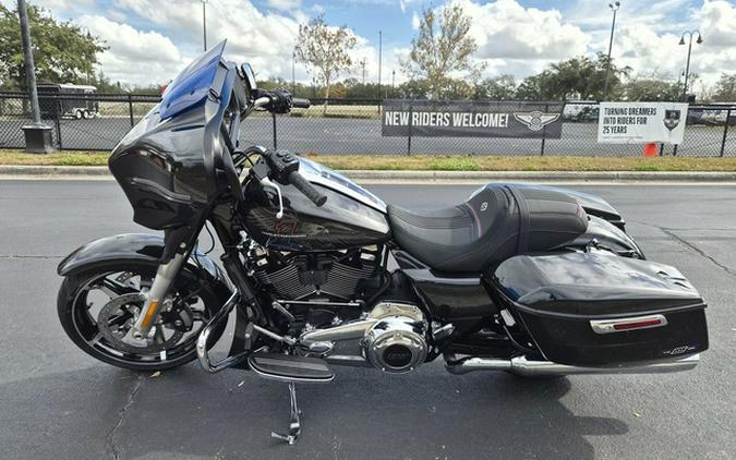 2026 Harley-Davidson FLHX - Street Glide