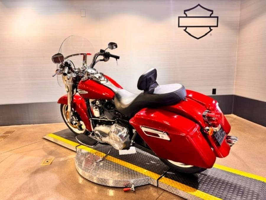 2012 Harley-Davidson® FLD - Dyna® Switchback™