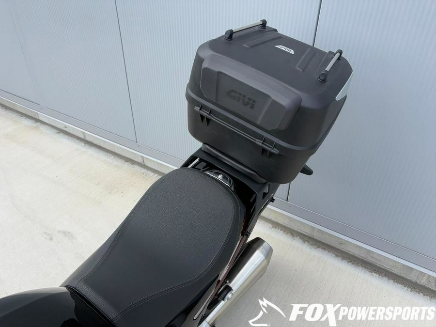 2024 BMW R 12 Aventurin Red Metallic