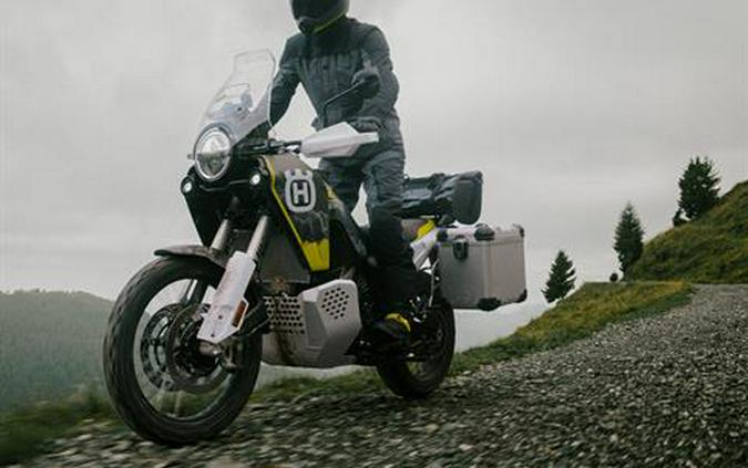 2025 Husqvarna Norden 901 Expedition