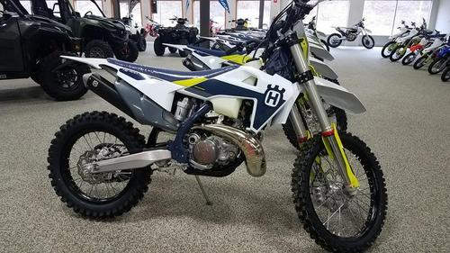 2020 Husqvarna TE 300i Review...