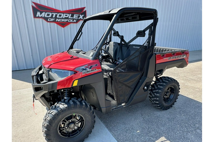 2025 Polaris Industries RANGER XP 1000 PREMIUM - SUNSET RED