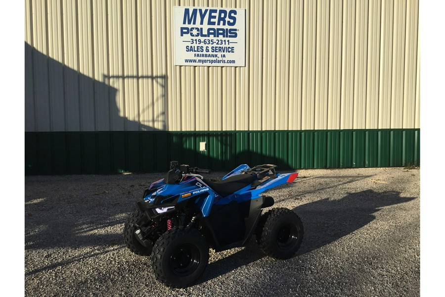 2025 Polaris Outlaw® 70 EFI FIERCE FUSCIA