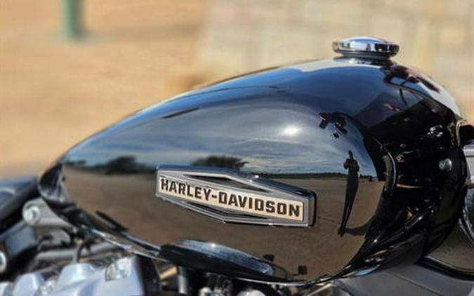 2025 Harley-Davidson Street Bob®