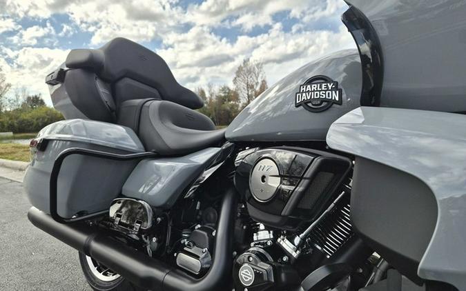 2026 Harley-Davidson FLTRXL - Road Glide Limited