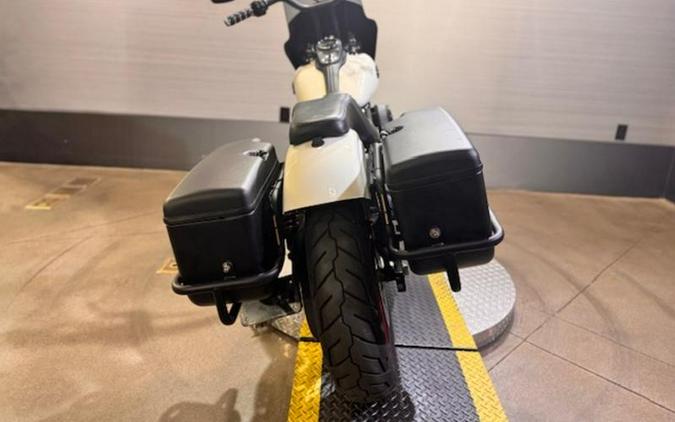 2015 Harley-Davidson® FXDB - Dyna® Street Bob®