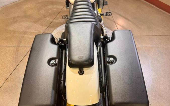 2015 Harley-Davidson® FXDB - Dyna® Street Bob®