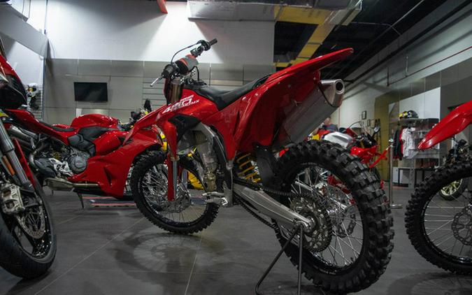 2026 Ducati Desmo 450 MX