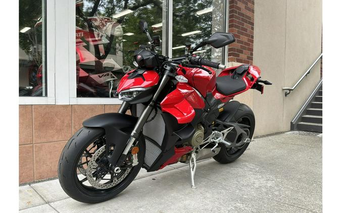 2026 Ducati Streetfighter V4
