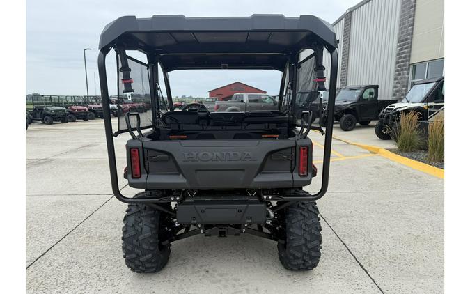 2026 Honda Pioneer 1000-5 Deluxe