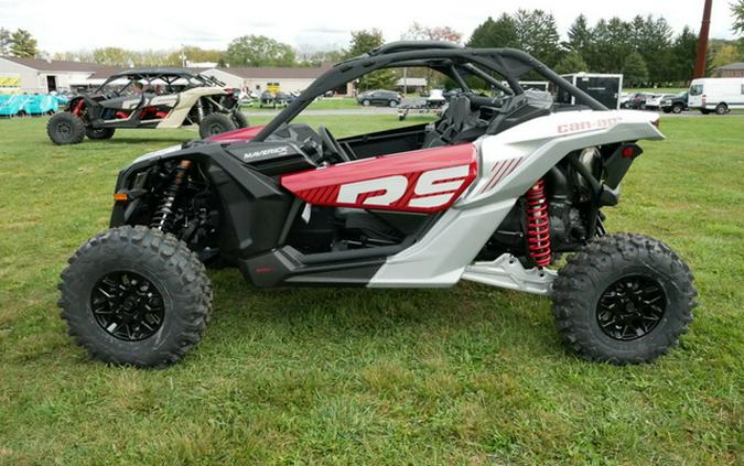 2024 Can-Am Maverick X3 RS Turbo Catalyst Gray