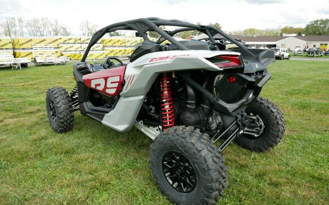 2024 Can-Am Maverick X3 RS Turbo Catalyst Gray