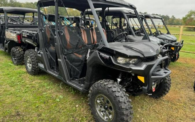 2024 Can-Am® Defender MAX Lone Star HD10