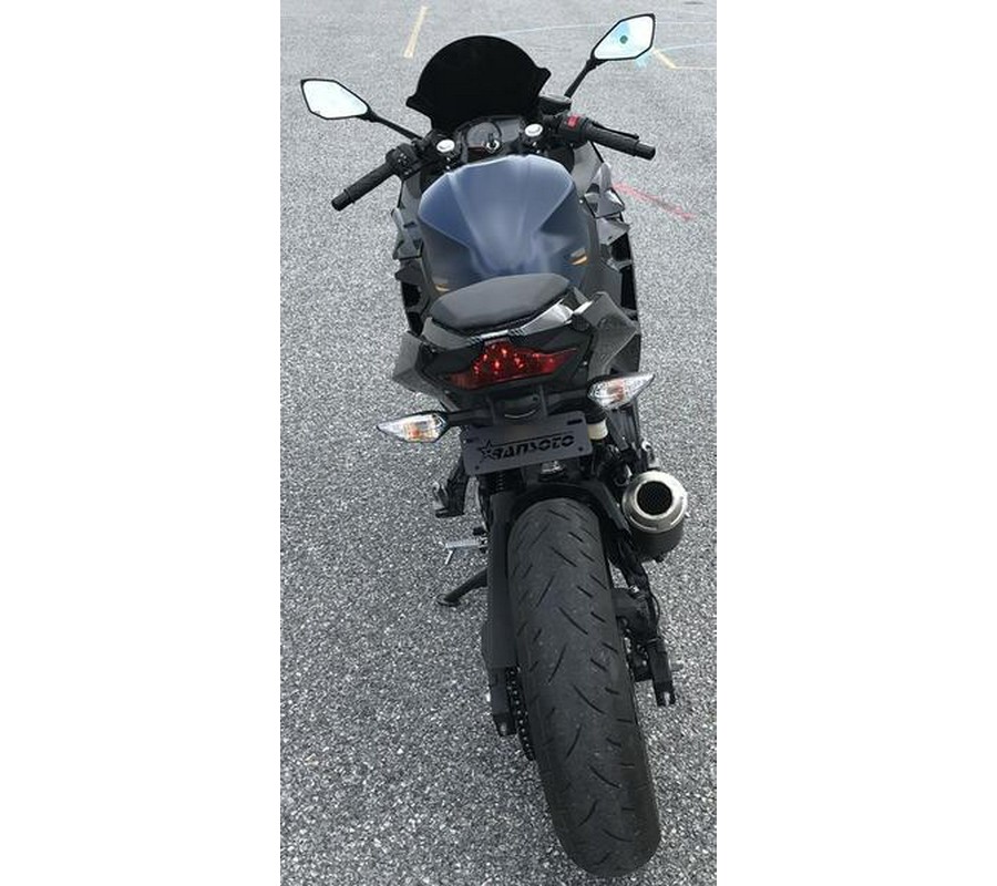 2023 Kawasaki Ninja® 400 Metallic Magnetic Dark Gray/Twilight Blue