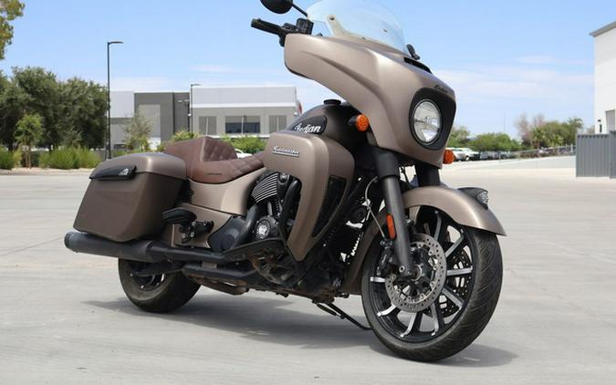 2021 Indian Roadmaster Dark Horse Thunder Black Smoke