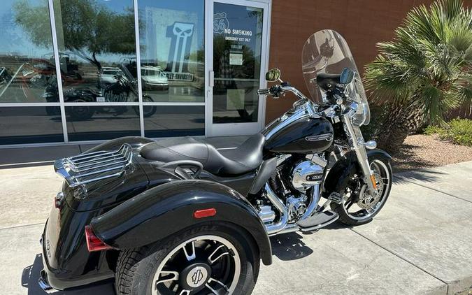 2015 Harley-Davidson® FLRT - Freewheeler™